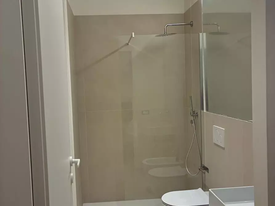 Immagine 15 di Casa indipendente in affitto  a San Benedetto Del Tronto