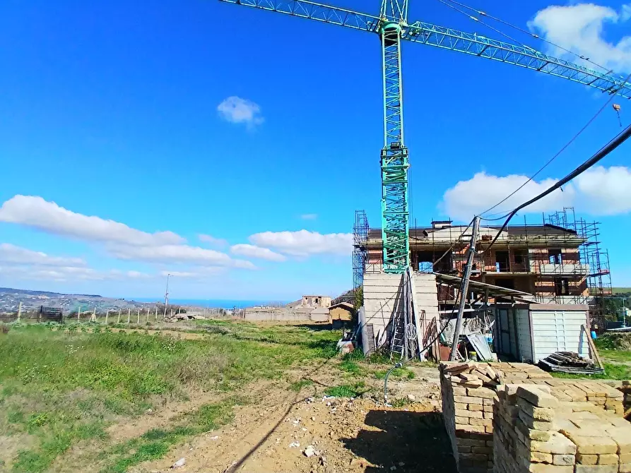 Immagine 9 di Terreno edificabile in vendita  a Colonnella