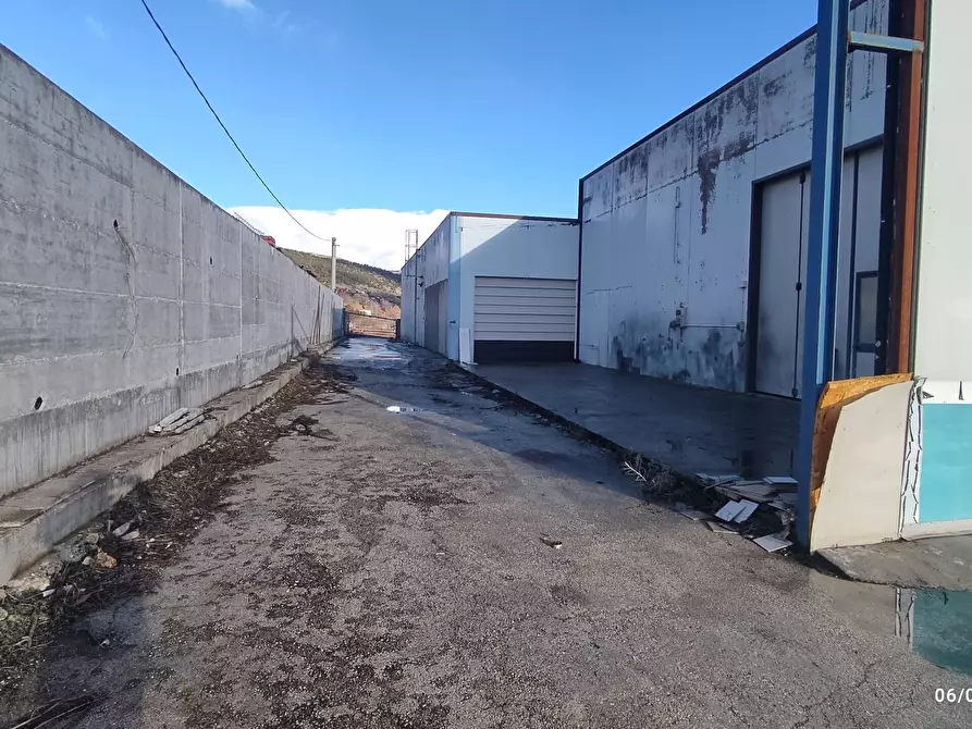 Immagine 21 di Capannone industriale in vendita  in Strada Statale 17 a Barisciano