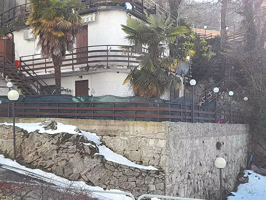 Immagine 19 di Appartamento in vendita  a Ascoli Piceno