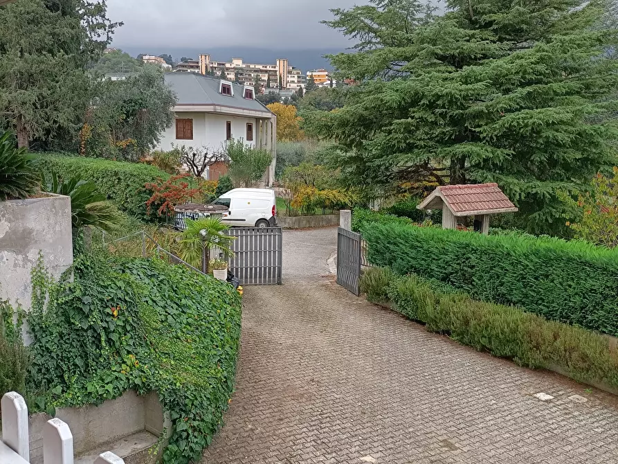 Immagine 45 di Casa indipendente in vendita  a Folignano