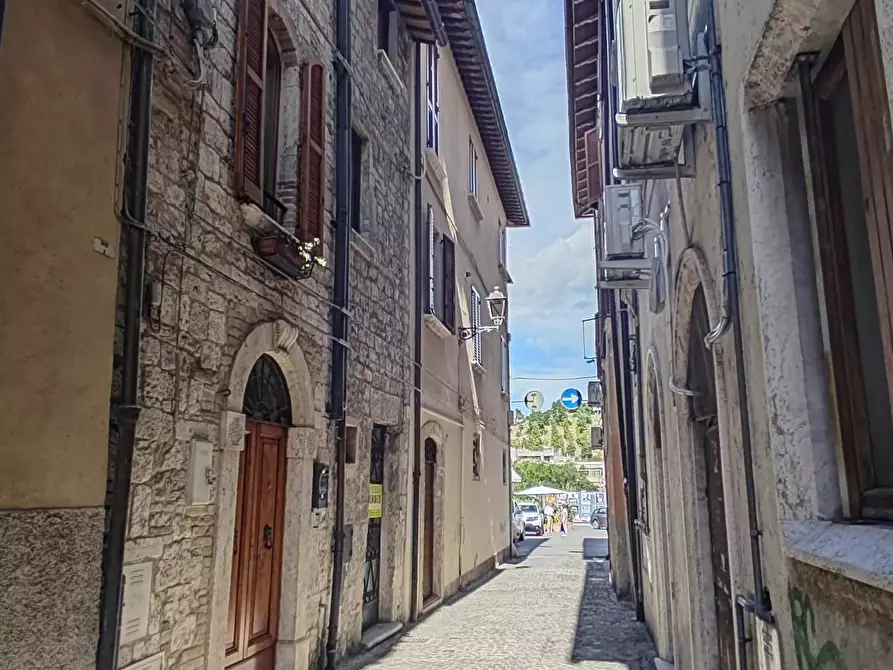 Immagine 3 di Casa indipendente in vendita  a Ascoli Piceno