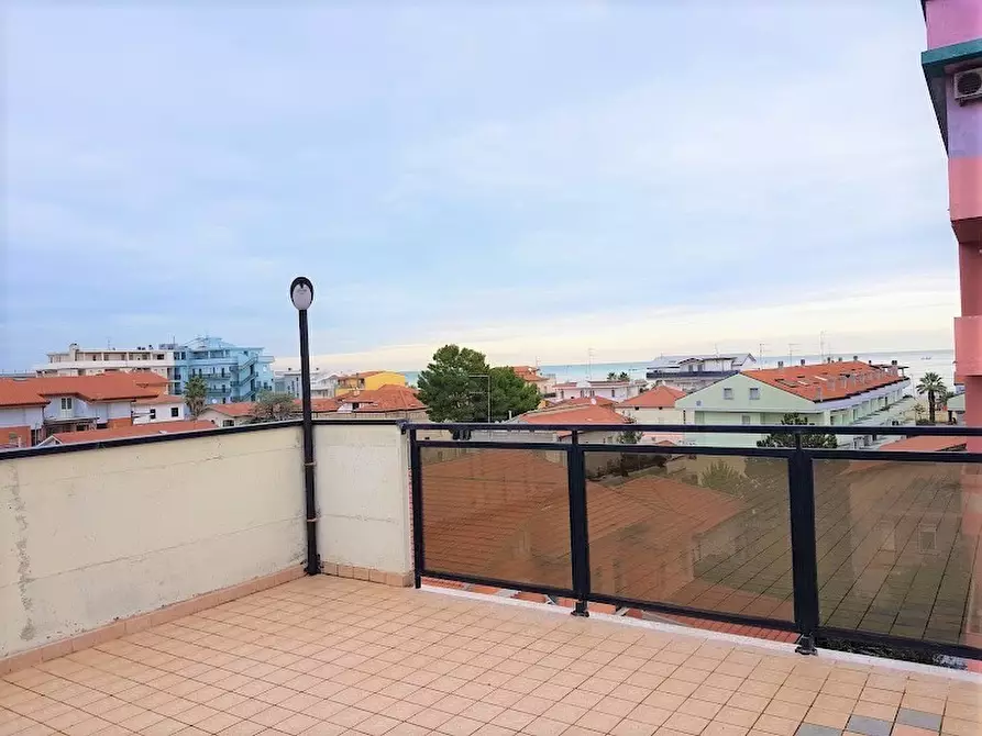 Immagine 20 di Residence in vendita  a Tortoreto