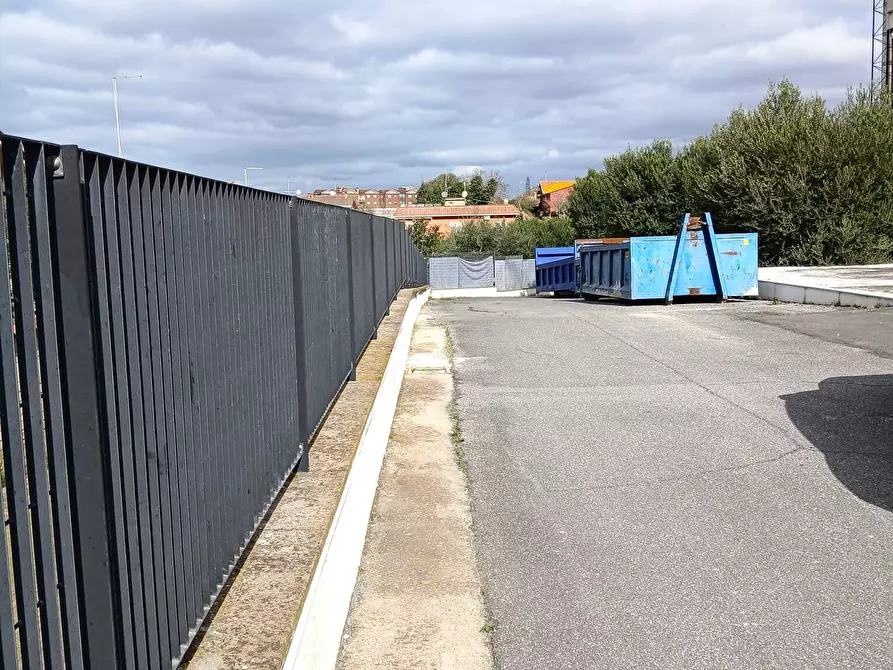 Immagine 4 di Capannone industriale in vendita  a Roma