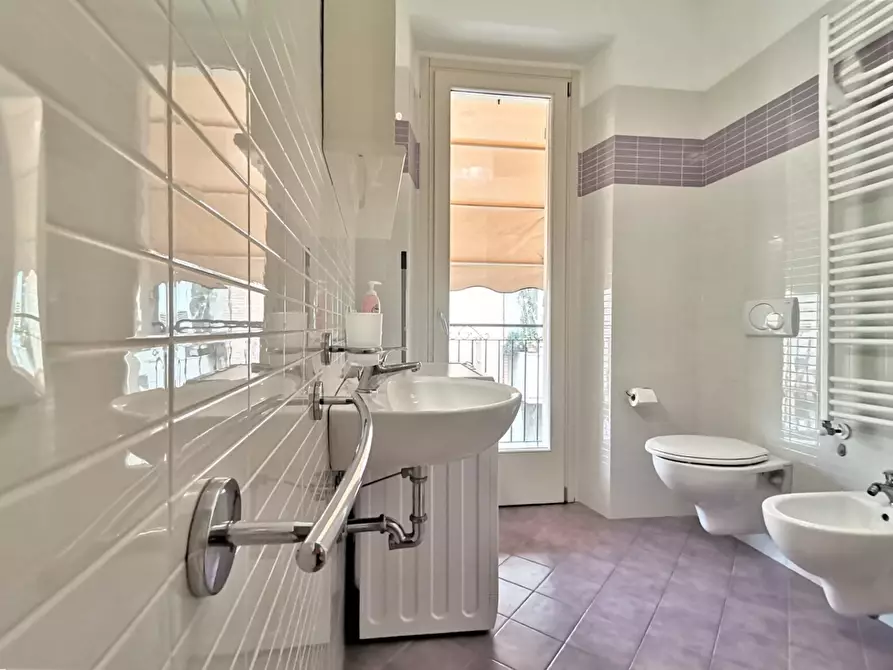 Immagine 15 di Appartamento in vendita  a San Benedetto Del Tronto