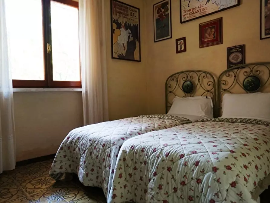 Immagine 78 di Casa indipendente in vendita  a Ascoli Piceno