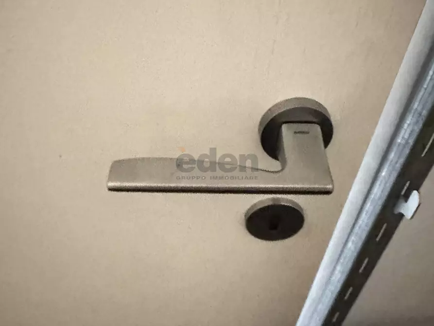 Immagine 7 di Ufficio in affitto  in PIAZZA GUIDO ROSSA 9 a Modena