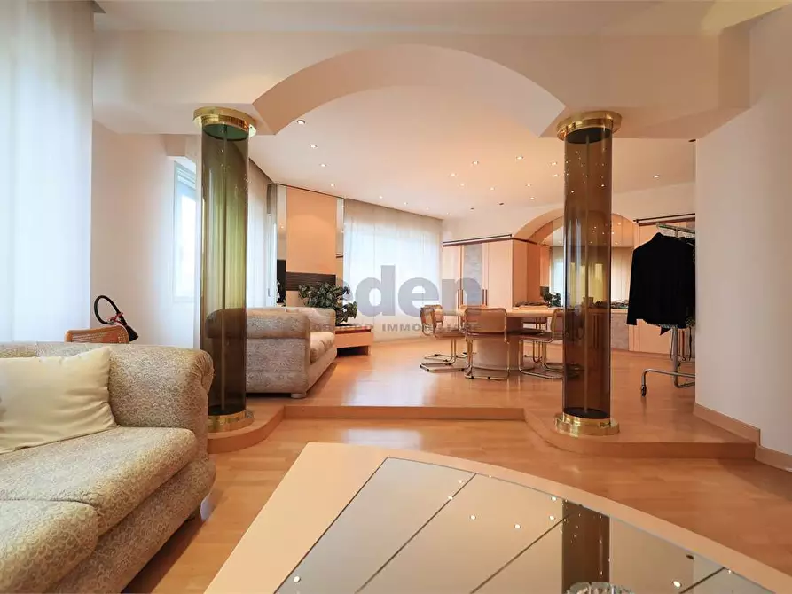 Immagine 4 di Ufficio in affitto  in Via Vittorio Bottego 49 a Modena