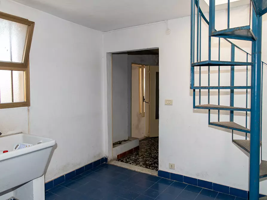 Immagine 26 di Casa indipendente in vendita  a Monserrato