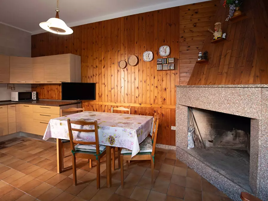 Immagine 10 di Casa indipendente in vendita  a Quartucciu