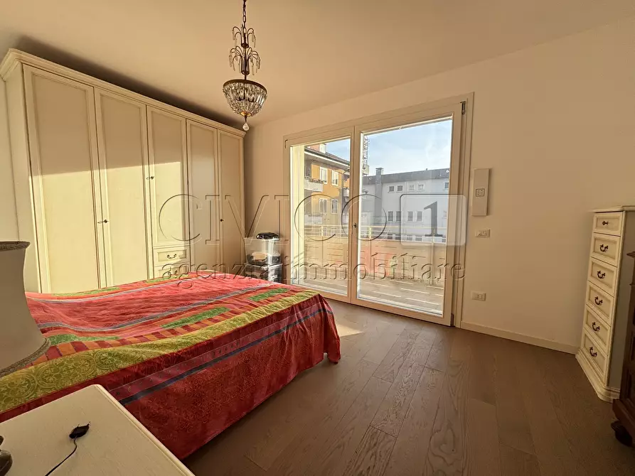 Immagine 18 di Appartamento in vendita  in Via Domenico Meschinelli 71 a Vicenza