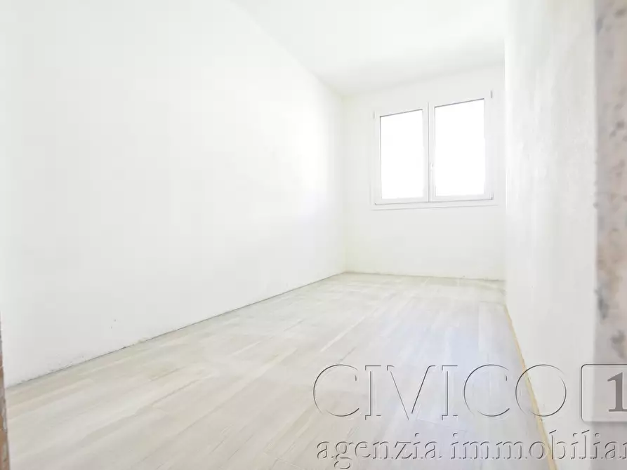 Immagine 20 di Attico in vendita  in Via Sicilia 1 a Rubano