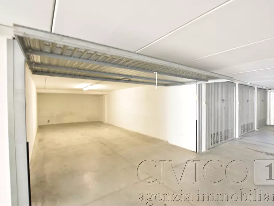Immagine 10 di Garage in vendita  in Via Beato Pellegrino a Padova