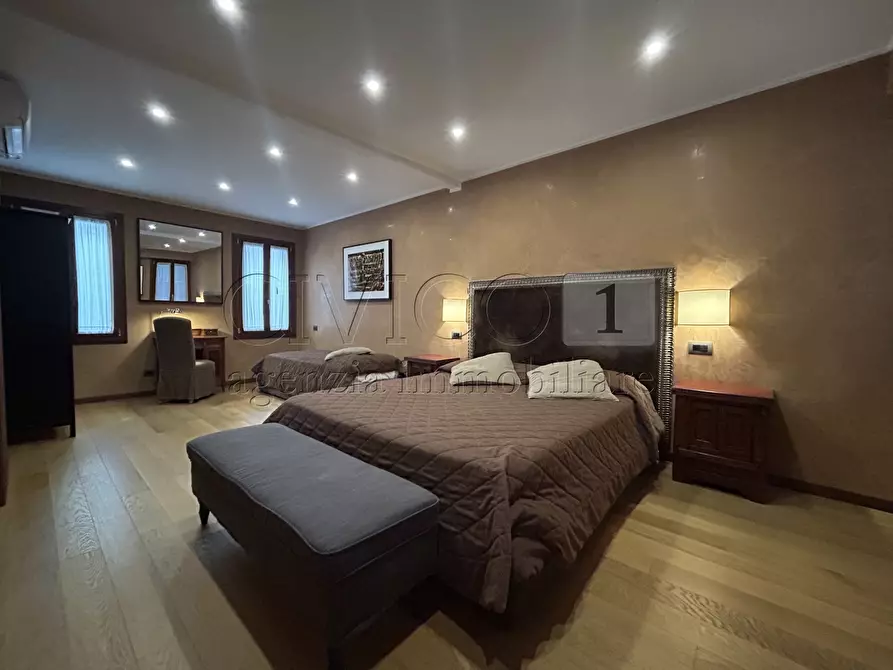 Immagine 5 di Appartamento in affitto  in San Marco a Venezia