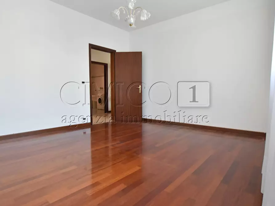 Immagine 44 di Villa in vendita  in Via Bolzano a Saonara