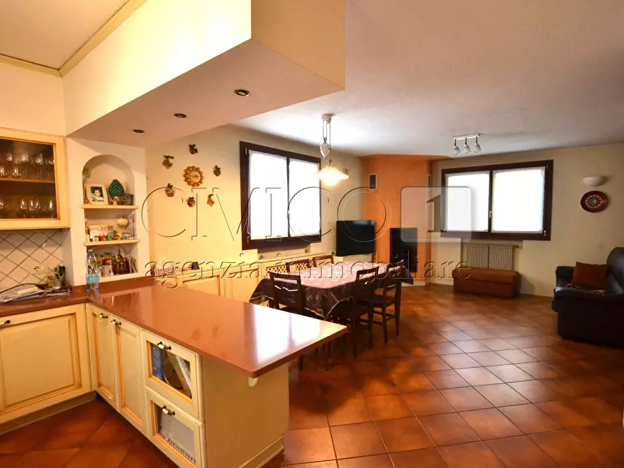 Immagine 5 di Casa indipendente in vendita  in Via Galileo Galilei 4 a Albignasego