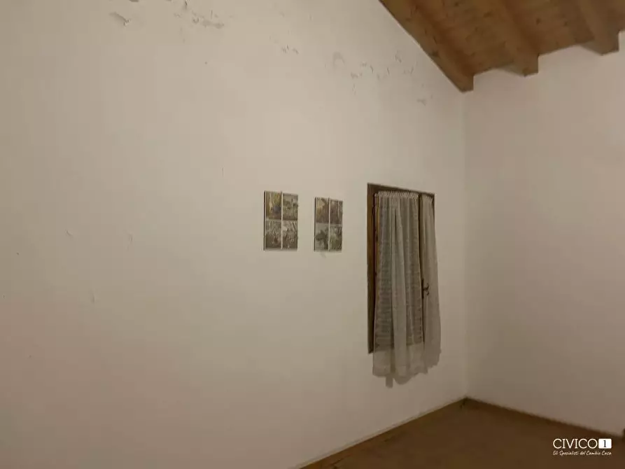 Immagine 11 di Rustico / casale in vendita  in Via Fagnini 8 a Villaga