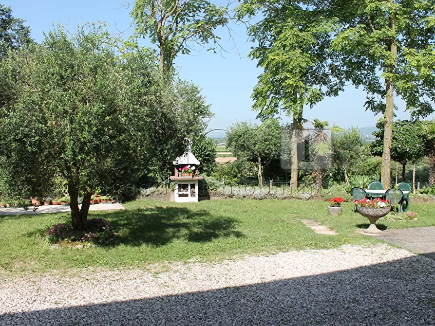Immagine 25 di Villa in vendita  a Vicenza