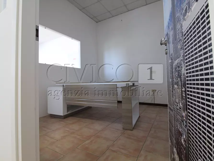 Immagine 16 di Ufficio in affitto  in VIA MEUCCI a Selvazzano Dentro