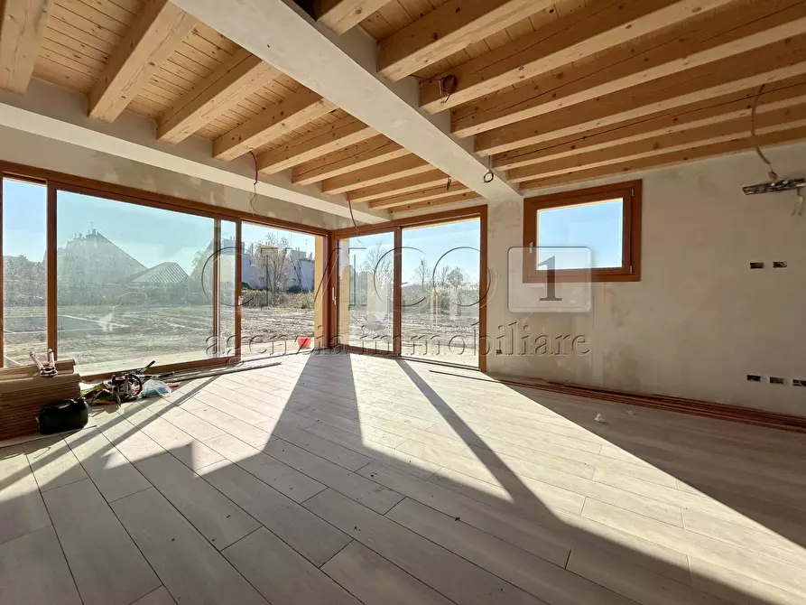 Immagine 6 di Villa in vendita  in Via Malamocco 76 a Venezia