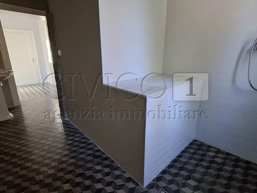 Immagine 29 di Villa in vendita  in Viale Scalabrini a Bassano Del Grappa