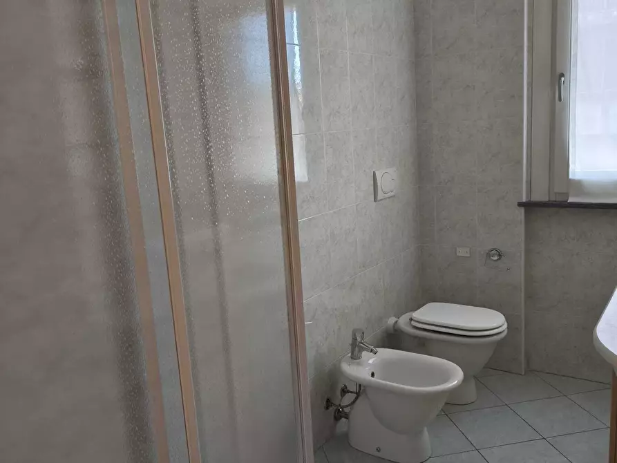 Immagine 16 di Bilocale in vendita  in via cattaneo a Gallarate