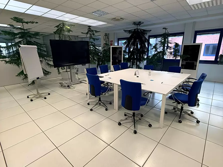 Immagine 7 di Ufficio in affitto  in Via Sempione 30 a Vergiate