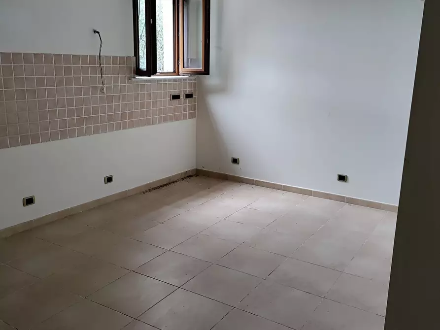 Immagine 14 di Casa semindipendente in vendita  in Via Gragnola a Castelnuovo Magra