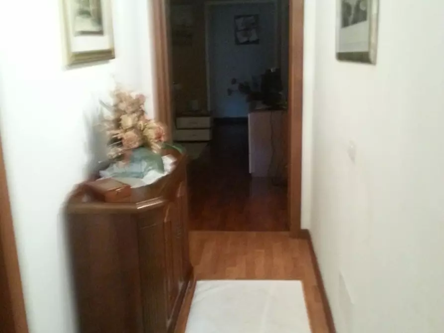 Immagine 25 di Casa semindipendente in vendita  in CORSO 40 a Ortonovo