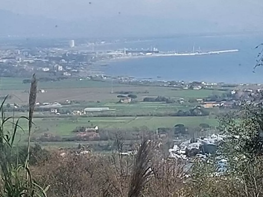 Immagine 3 di Rustico / casale in vendita  in Via Caffaggio 10 a Ameglia