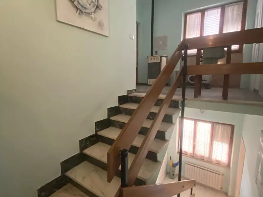 Immagine 41 di Casa semindipendente in vendita  in Via Tavolara 19 a Castelnuovo Magra