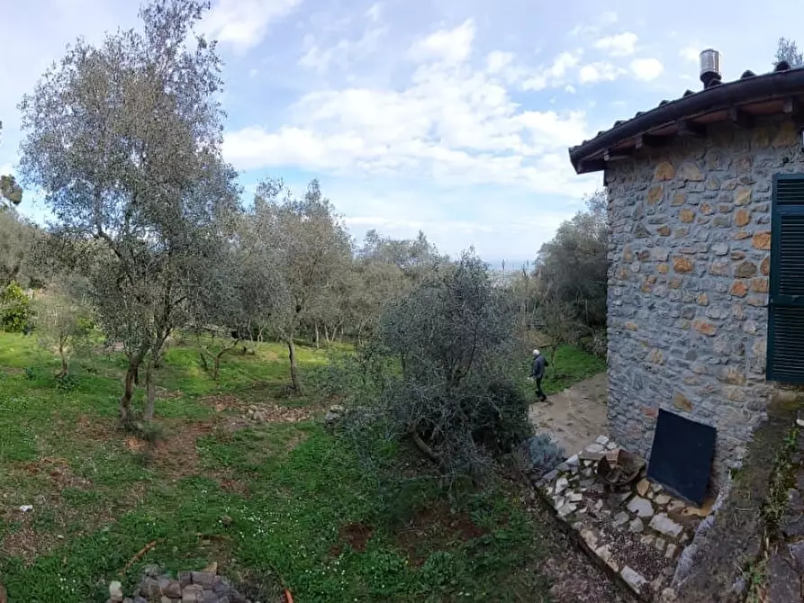 Immagine 6 di Rustico / casale in vendita  in Via Caffaggio 10 a Ameglia