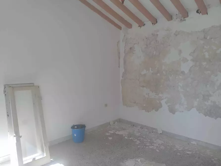 Immagine 12 di Casa semindipendente in vendita  in Via Montebello 35 a Carrara