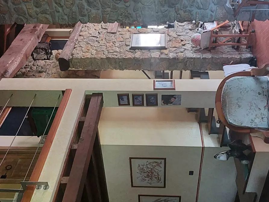 Immagine 47 di Villa in vendita  in Via Margubbio 15 a Ameglia