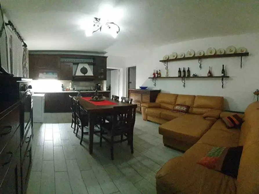 Immagine 4 di Casa semindipendente in vendita  in Via Aurelia 221 a Sarzana