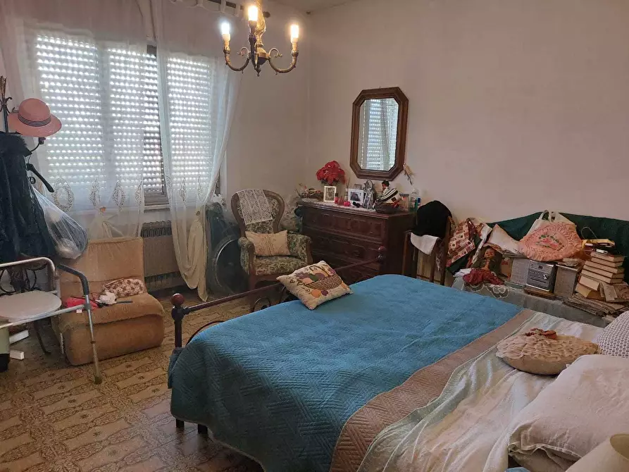 Immagine 17 di Villetta a schiera in vendita  in Via del Maggiore a Castelnuovo Magra