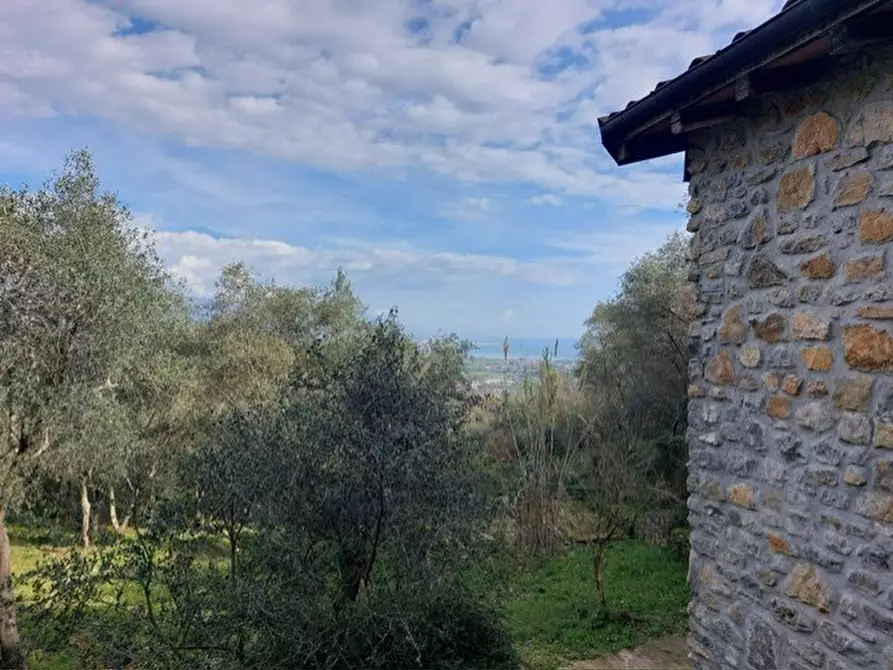 Immagine 12 di Rustico / casale in vendita  in Via Caffaggio 10 a Ameglia