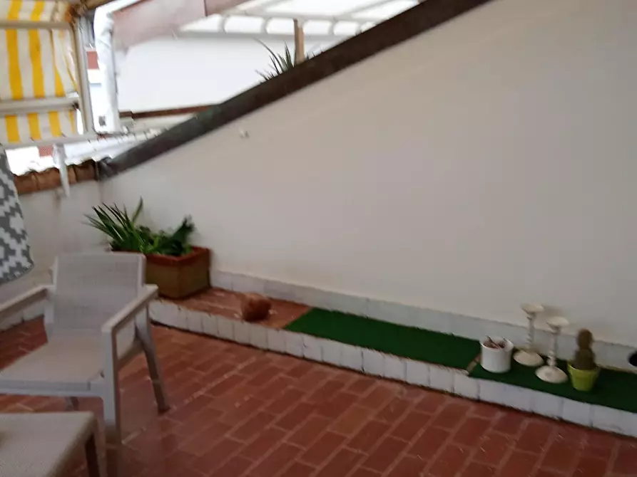 Immagine 37 di Casa semindipendente in vendita  in Via Fratelli Cervi 4 a Ortonovo