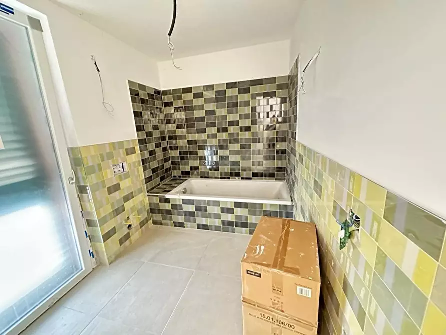 Immagine 11 di Terratetto in vendita  in Via P. Ratti 3A a Ameglia