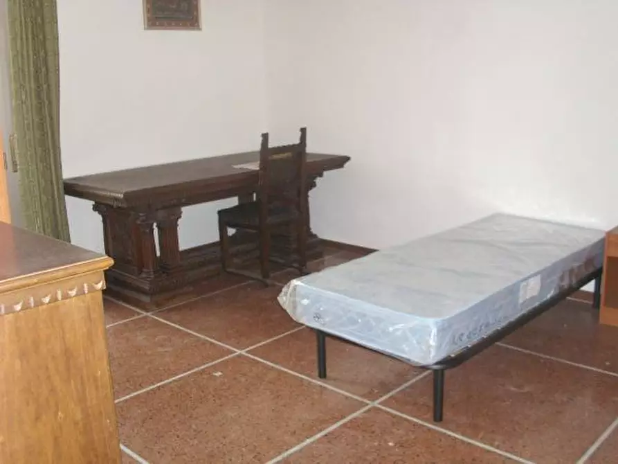 Immagine 5 di Quadrilocale in affitto  a Bologna