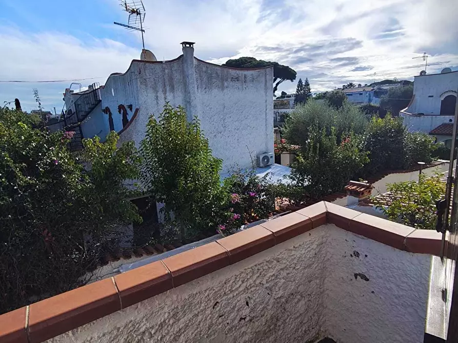 Immagine 13 di Casa bifamiliare in vendita  in via calypso a San Felice Circeo