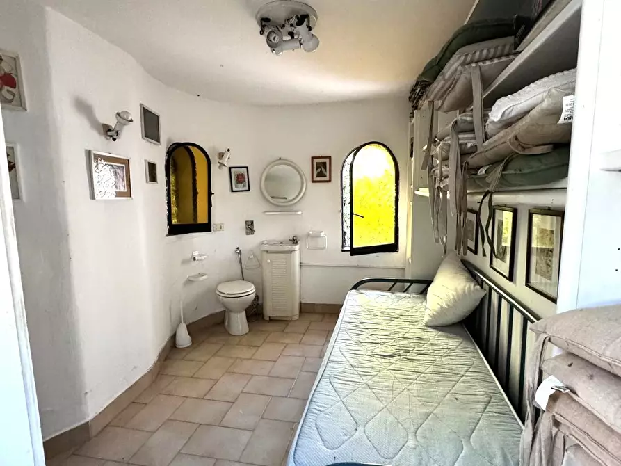 Immagine 23 di Casa bifamiliare in vendita  in Strada Provinciale Badino 29 a Terracina