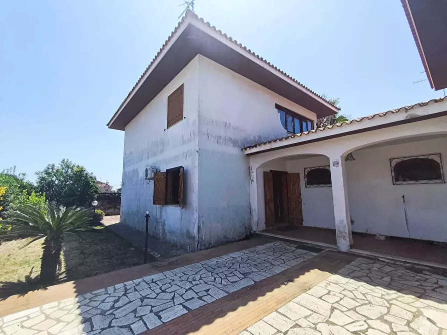 Immagine 2 di Casa bifamiliare in vendita  in Via del Colle 7 a San Felice Circeo