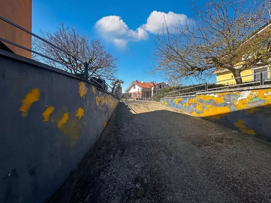 Immagine 3 di Villa in vendita  in Strada Ravetto 52 a Orbassano