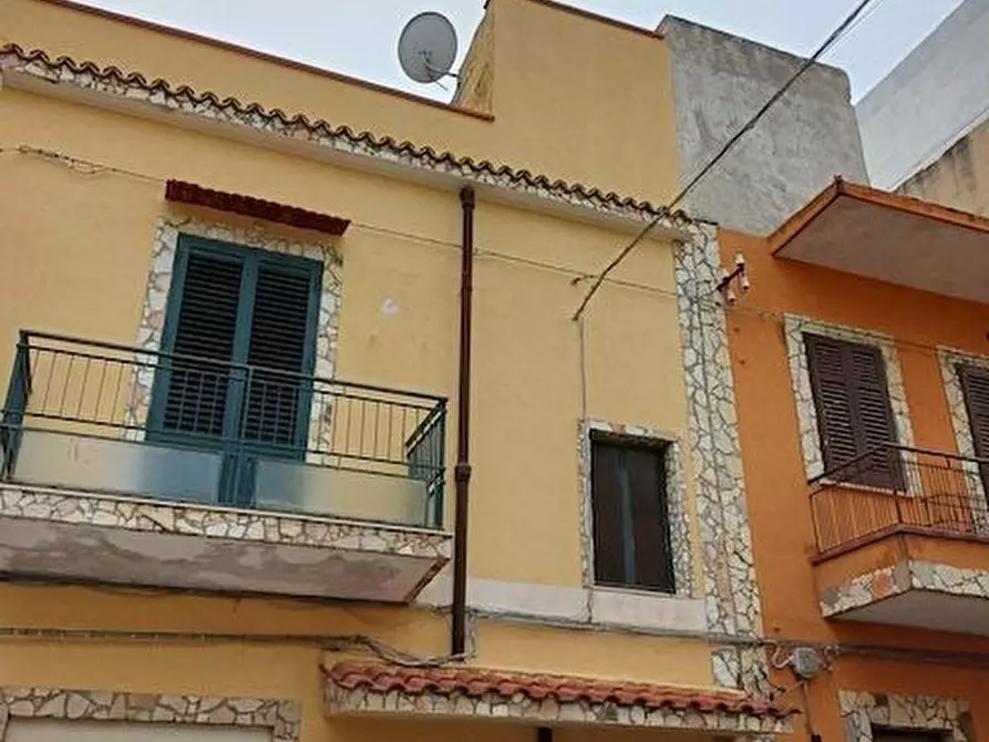 Immagine 1 di Appartamento in vendita  in via Lucrezio a Palermo