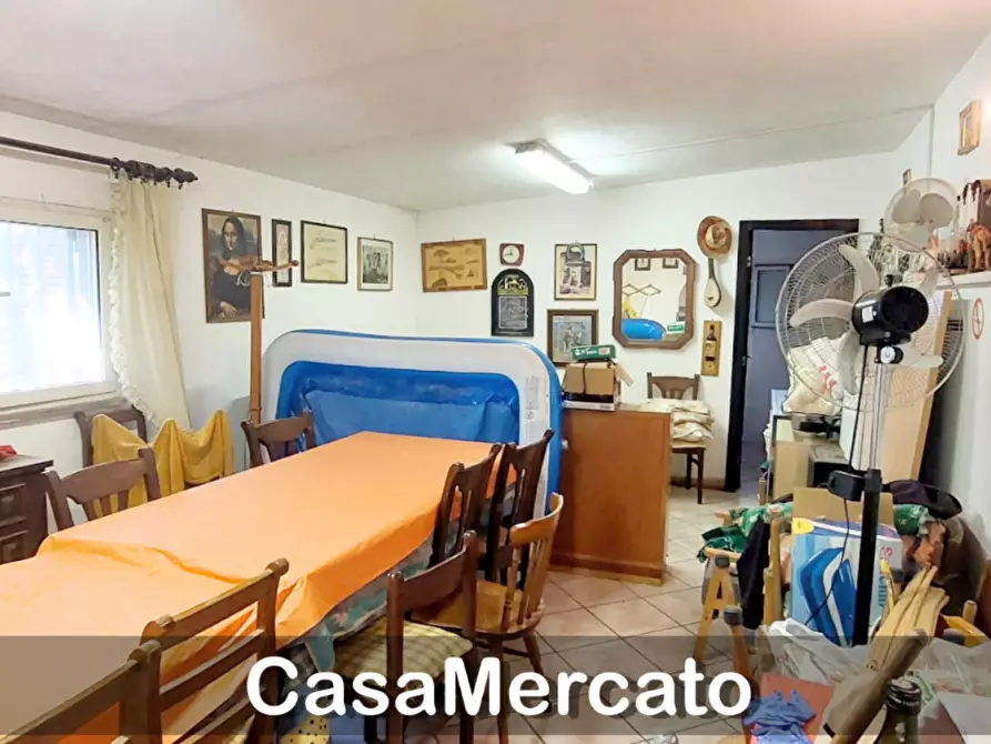 Immagine 6 di Rustico / casale in vendita  in Via del Tuscolo a Grottaferrata