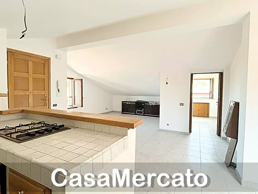 Immagine 7 di Mansarda in vendita  a Rocca Di Papa