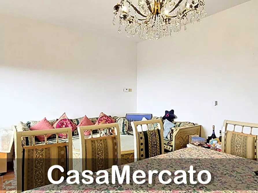 Immagine 4 di Bilocale in vendita  in Via Lucatelli a Rocca Di Papa