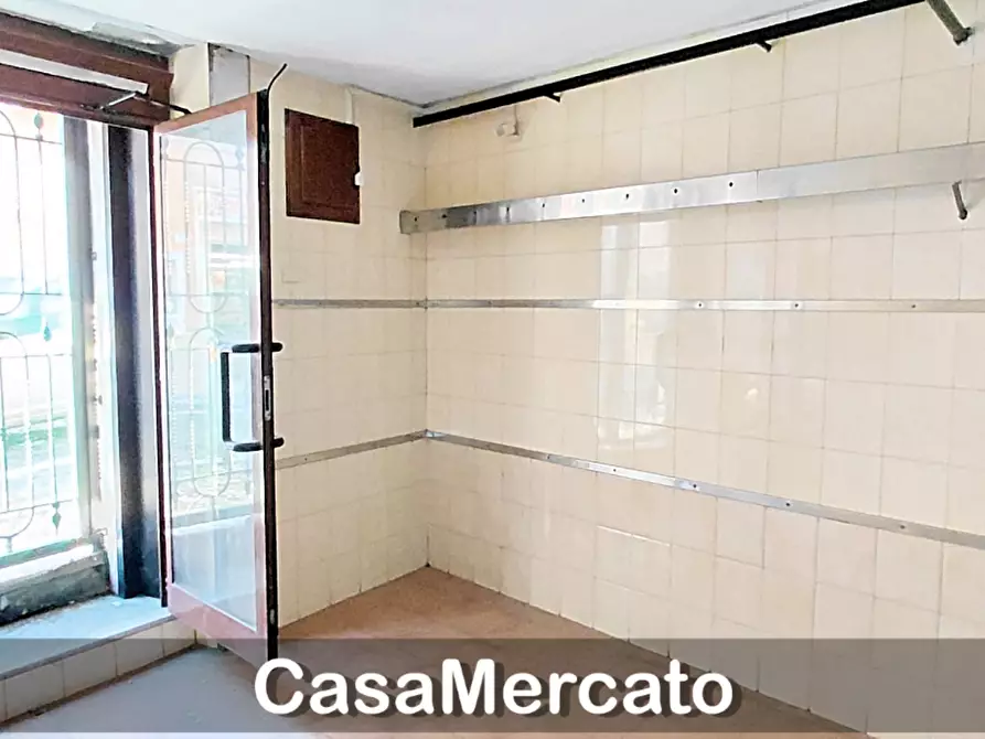 Immagine 6 di Locale commerciale in affitto  in Corso Giuseppe Garibaldi a Ariccia