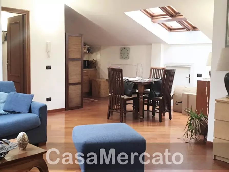 Immagine 21 di Trilocale in vendita  in Via Aldo Gargano a Marino